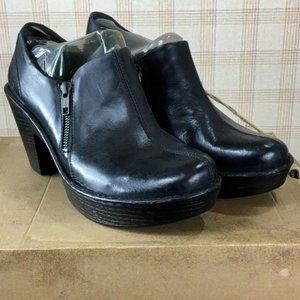 Born  Famke Clog Bootie Shoes Women's Size 9.5 Black Genuine  Leather
